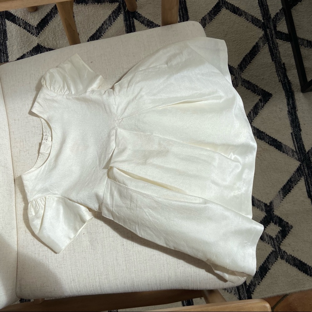 Silk dress Pearl buttons